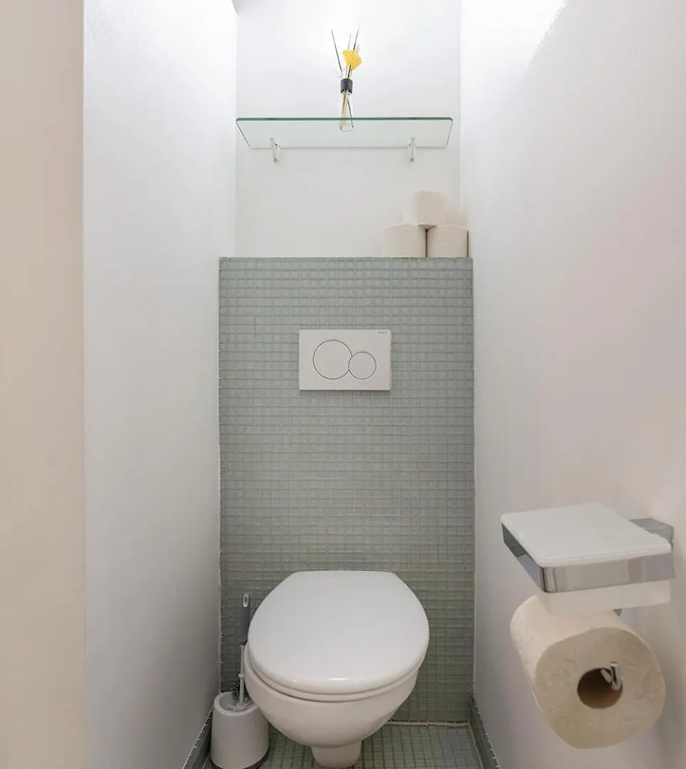 Apartment Neu, Renoviert Und Ruhig, 20 Minuten Ins Zentrum Vienna Austria