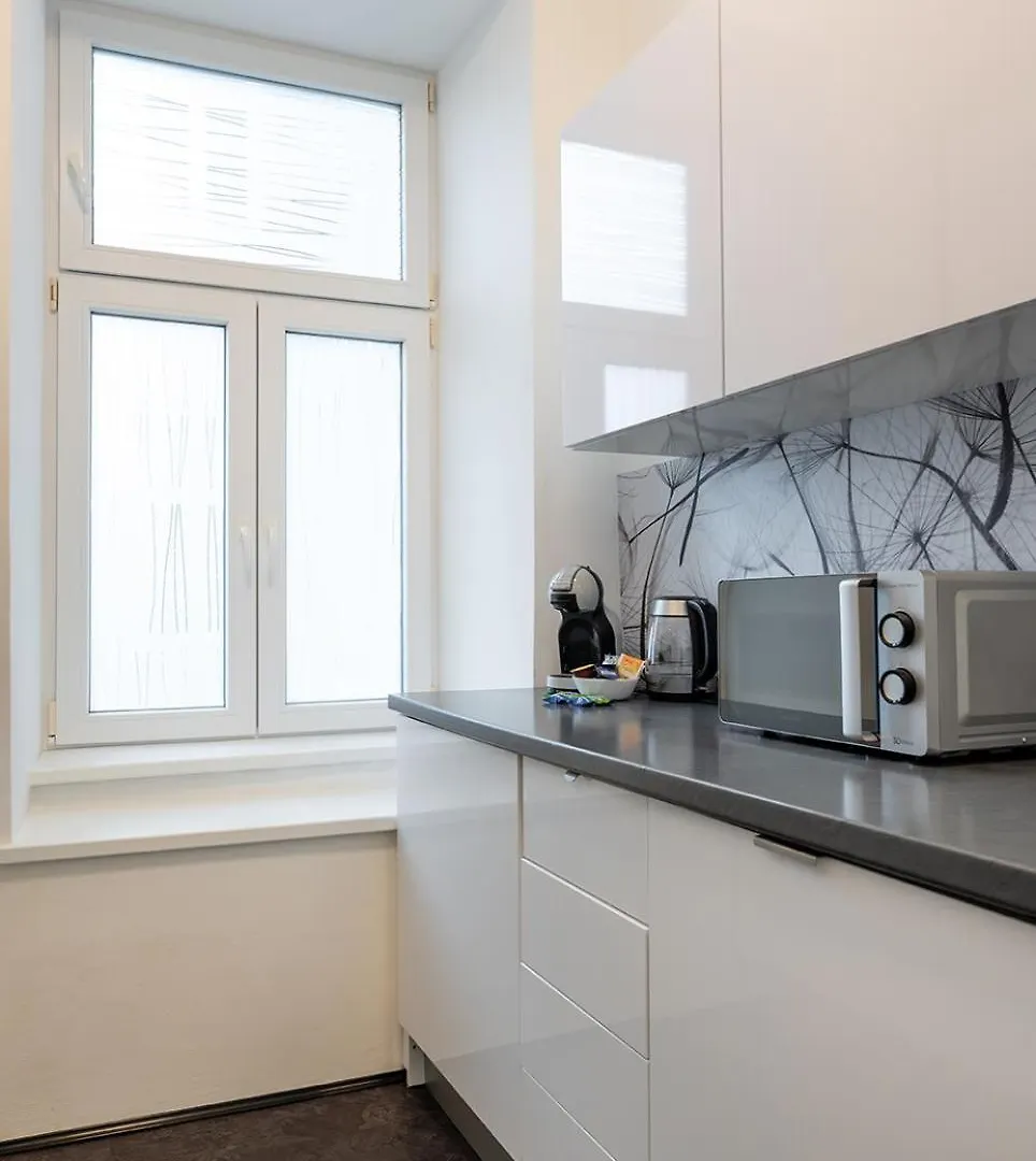 Neu, Renoviert Und Ruhig, 20 Minuten Ins Zentrum Vienna Apartment