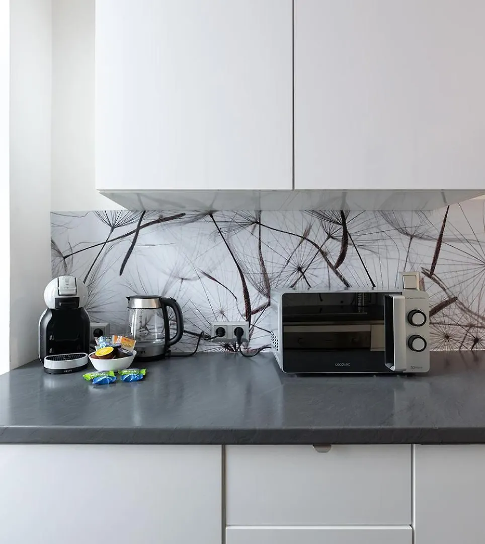 Apartment Neu, Renoviert Und Ruhig, 20 Minuten Ins Zentrum Vienna